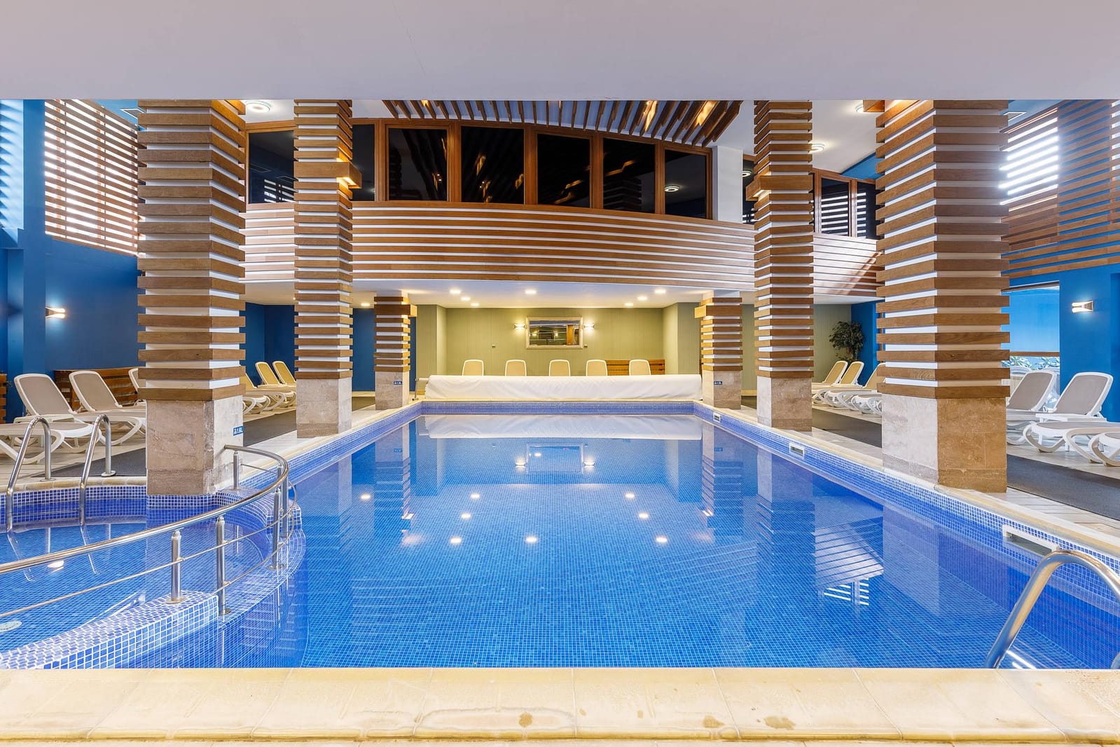 Bansko luxury SPA hotel exterior — the all-inclusive base for an Enduro Brothers Bulgaria week