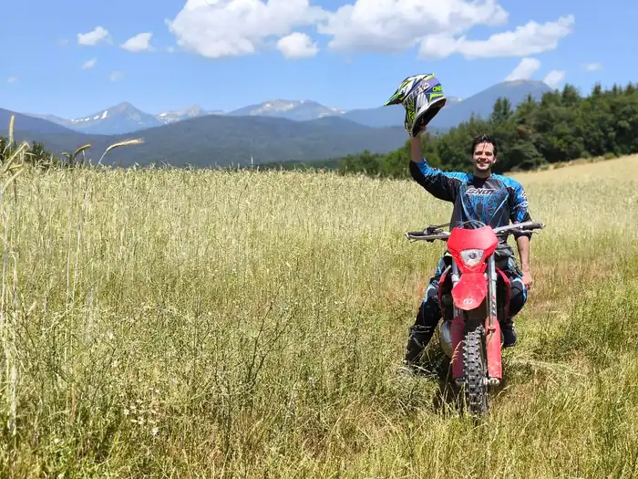 Beginner-friendly enduro trail through green Bulgarian valleys