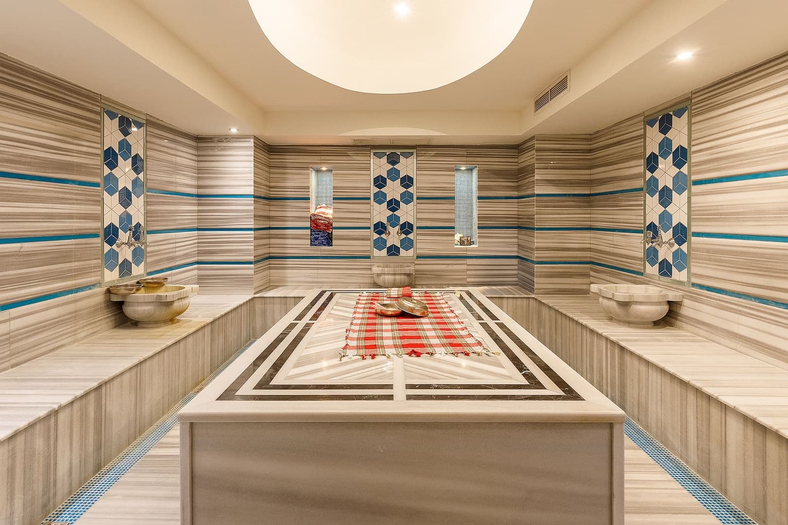 Spa treatment room