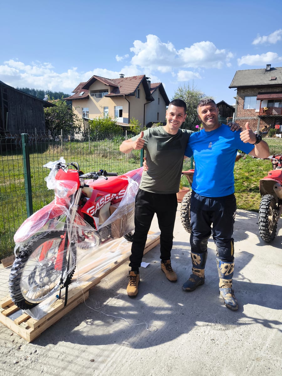 Ibrahim, founder and owner of Enduro Brothers Bulgaria, on his enduro bike in the Pirin Mountains